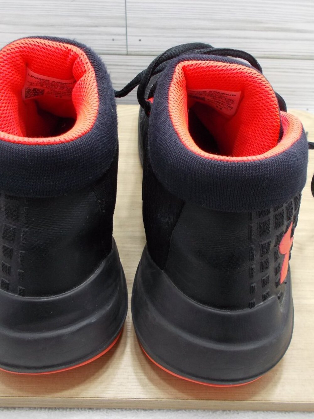 Under Armour NXT Men's 9 Basketball Shoes 1298311-002 - Picture 4 of 5